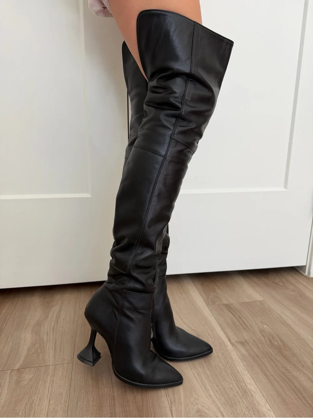Handmade Genuine Leather Over-the-Knee Boots – Teaser Tabi Style – Size 6
